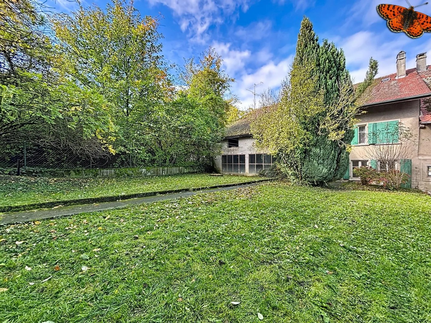 Authentic mixed-use building with forge to renovate in Grandcour - Photo 18 of 19