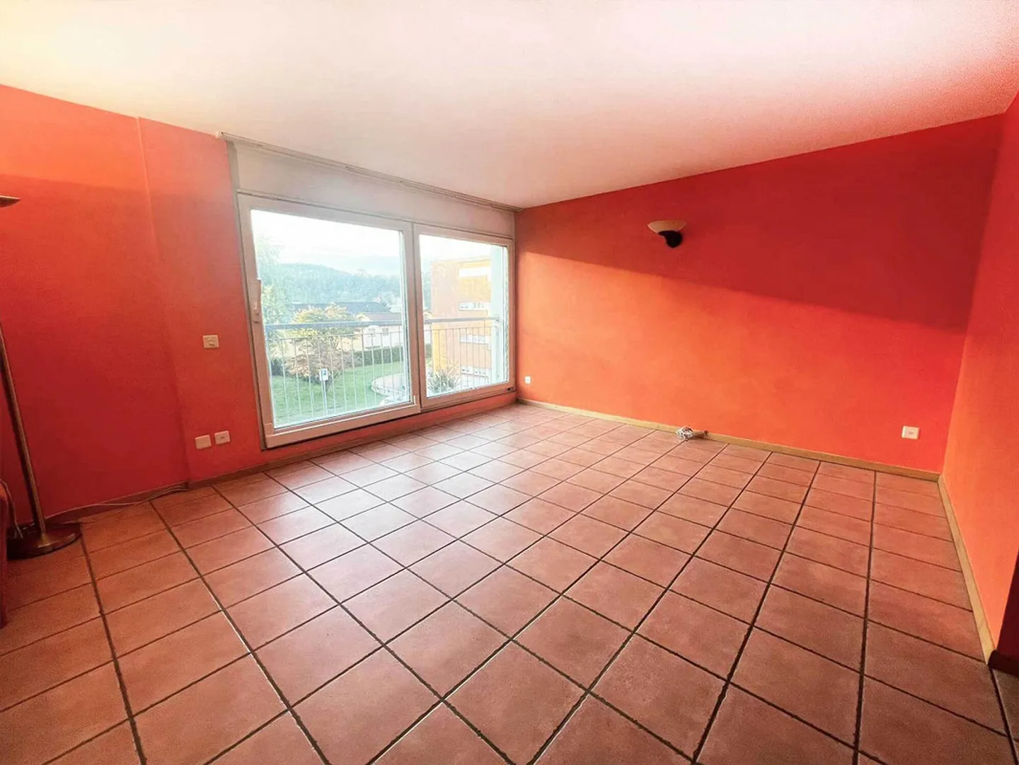 Wohnung mit Dachterrasse zum Verkauf - Foto 3 von 16