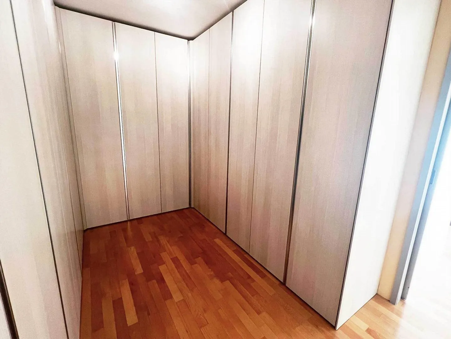 Wohnung mit Dachterrasse zum Verkauf - Foto 9 von 16