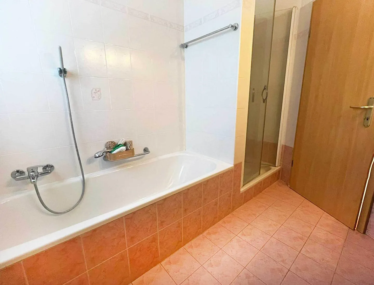 Wohnung mit Dachterrasse zum Verkauf - Foto 10 von 16