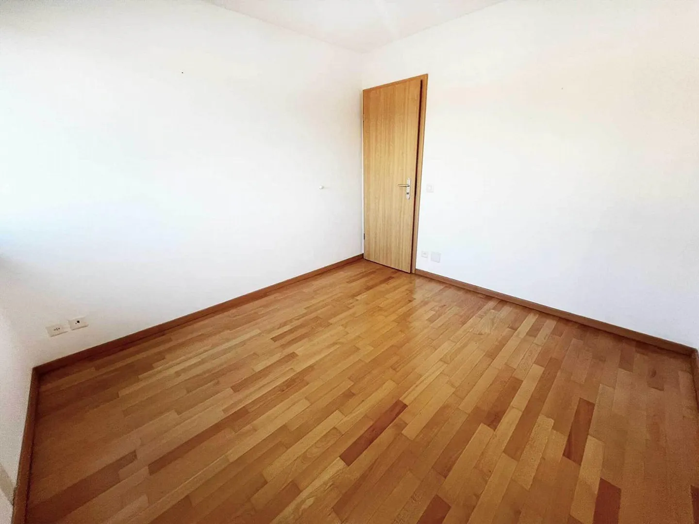 Wohnung mit Dachterrasse zum Verkauf - Foto 8 von 16