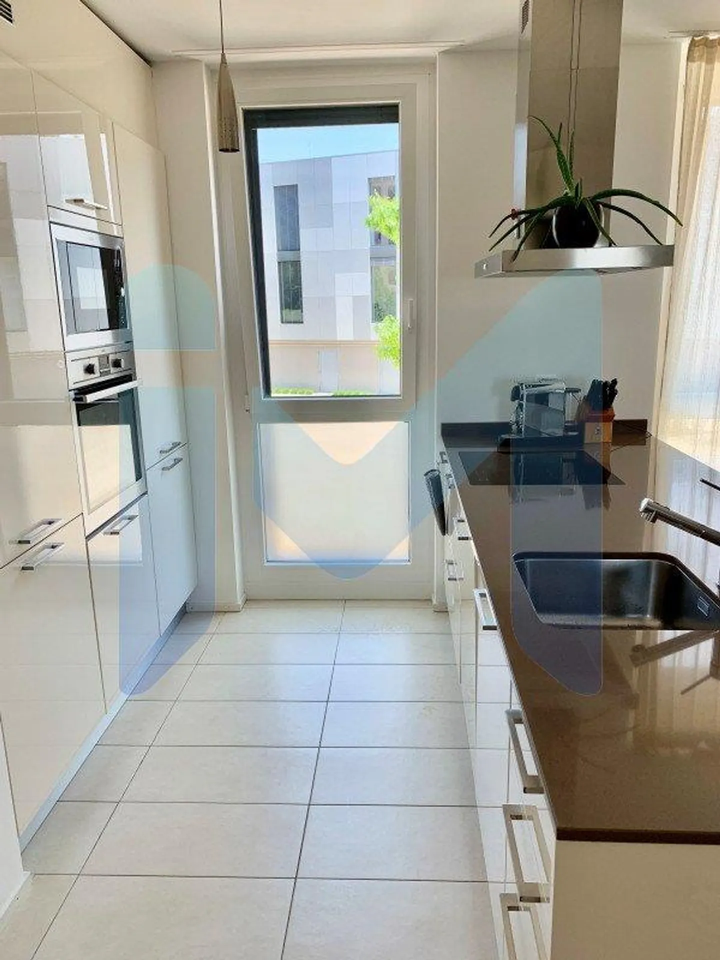 Bright 3.5-Room Apartment in Mont-sur-Lausanne - Photo 6 of 7