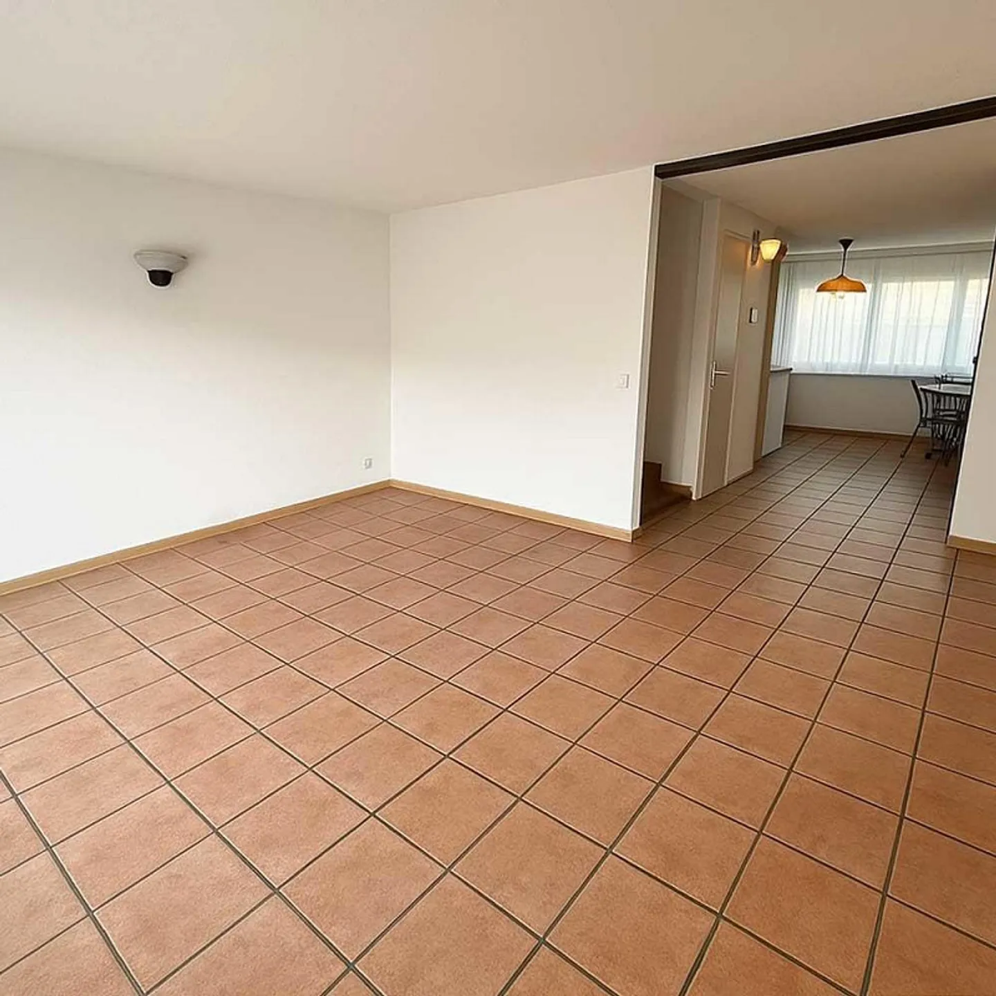 Wohnung mit Dachterrasse zum Verkauf - Foto 13 von 16