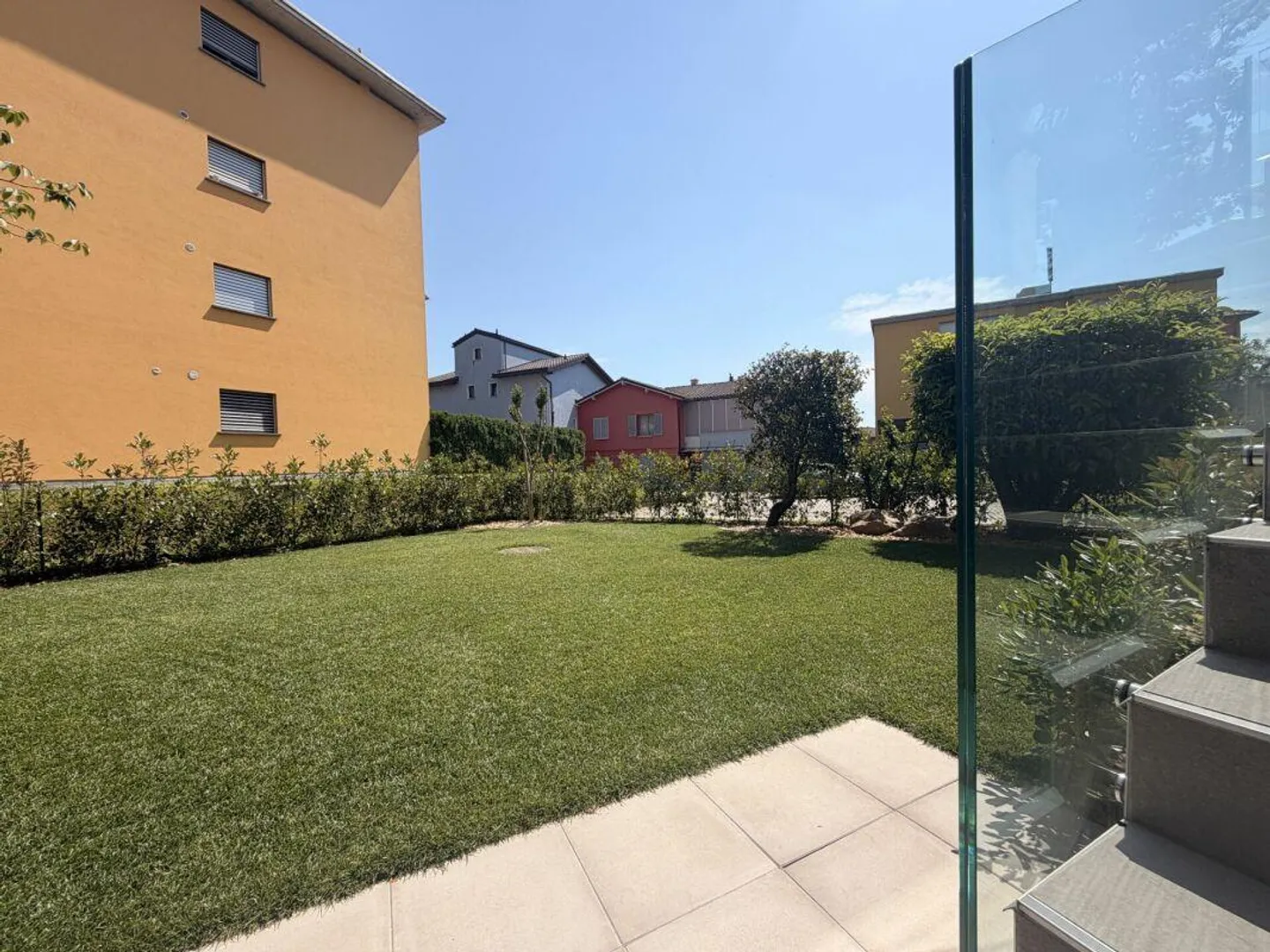 CANOBBIO - APPARTAMENTO 4.5 STANZE COMPLETAMENTE RISTRUTTURATO CON GIARDINO PRIVATO, TECNOLOGIA E COMFORT - Foto 7 di 25