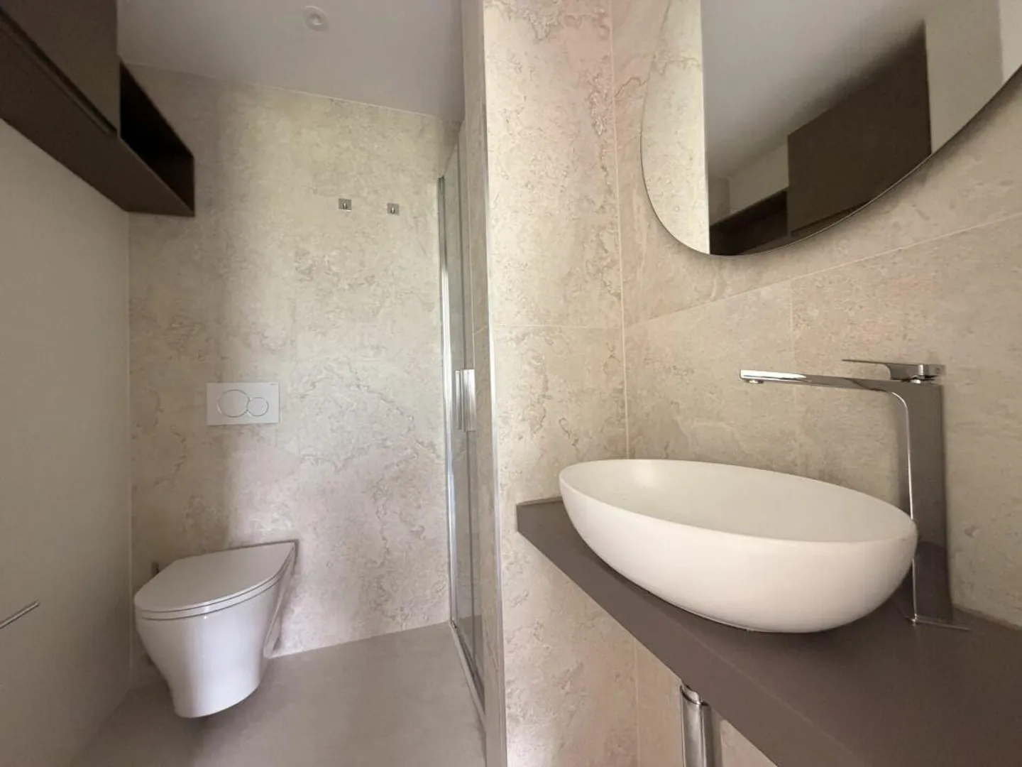 CANOBBIO - APPARTAMENTO 4.5 STANZE COMPLETAMENTE RISTRUTTURATO CON GIARDINO PRIVATO, TECNOLOGIA E COMFORT - Foto 15 di 25