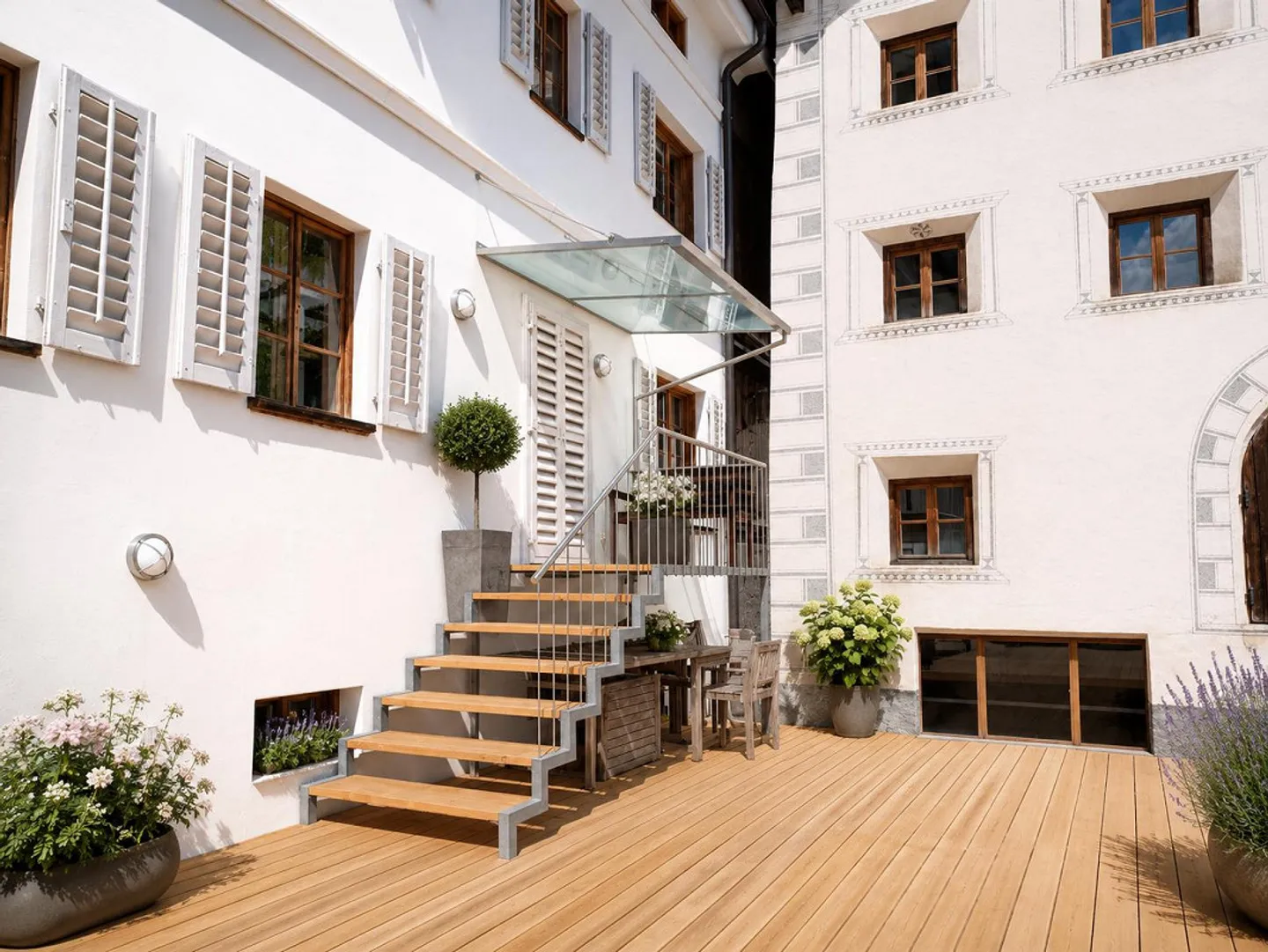 Historical Jewel Meets Modernity: Luxurious Engadin House in Scuol - Photo 6 of 10