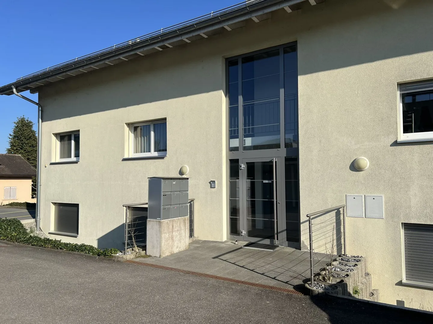 Rendement attractif, 2,5 pièces, Residence des Alpes - Photo 3 sur 16