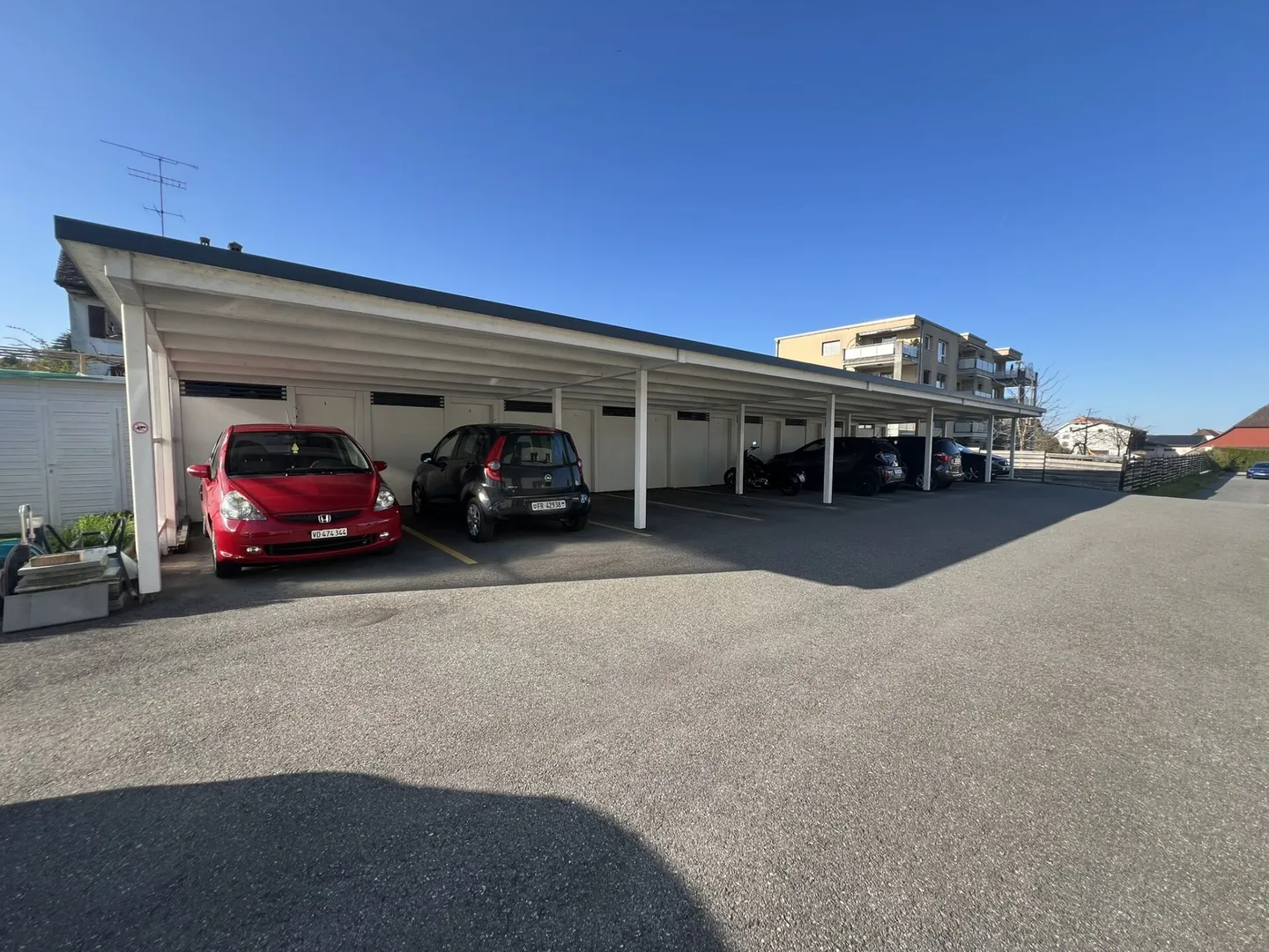 Rendement attractif, 2,5 pièces, Residence des Alpes - Photo 15 sur 16