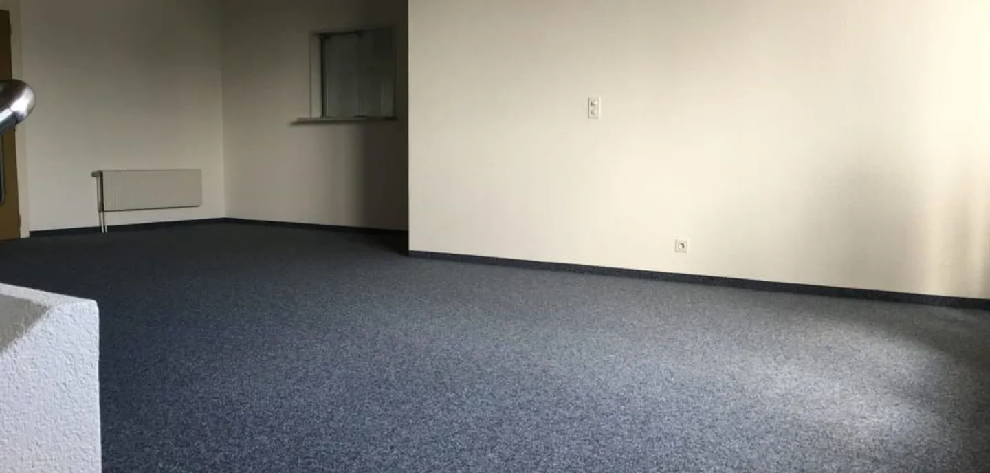 Business Park Deitingen, flexible spaces from 25m2 to 2000m2 - Photo 3 of 9