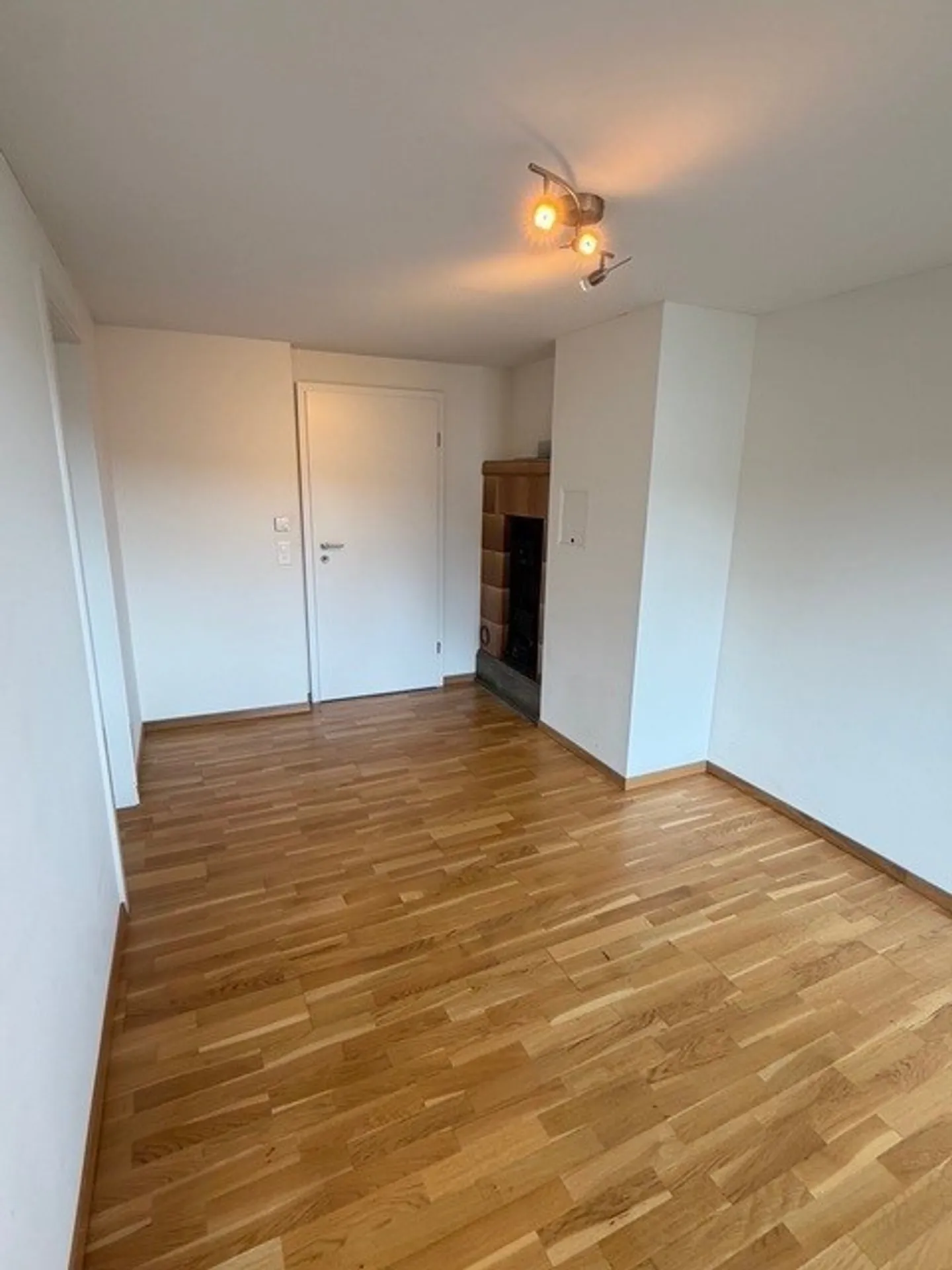 Appartamento affascinante di 4,5 stanze con vista lago - Foto 3 di 18