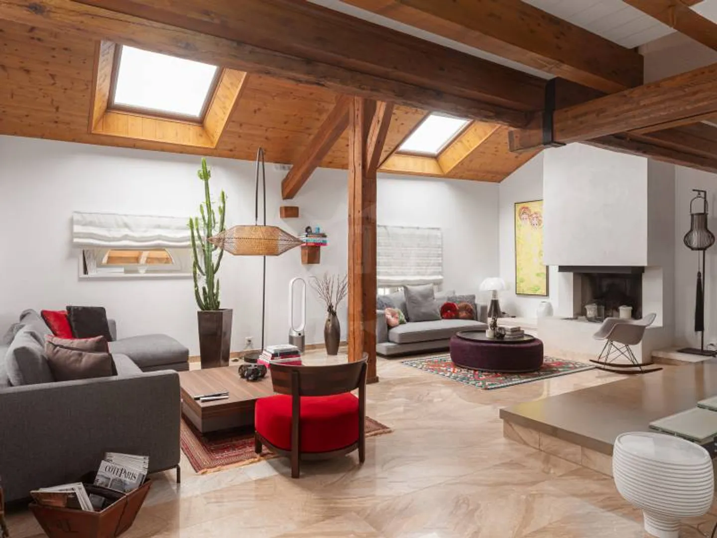 4.5 Room Apartment - Photo 1 of 12