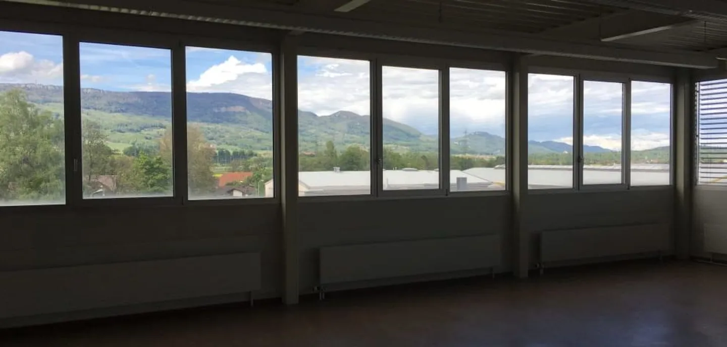 Business Park Deitingen, flexible spaces from 25m2 to 2000m2 - Photo 8 of 9