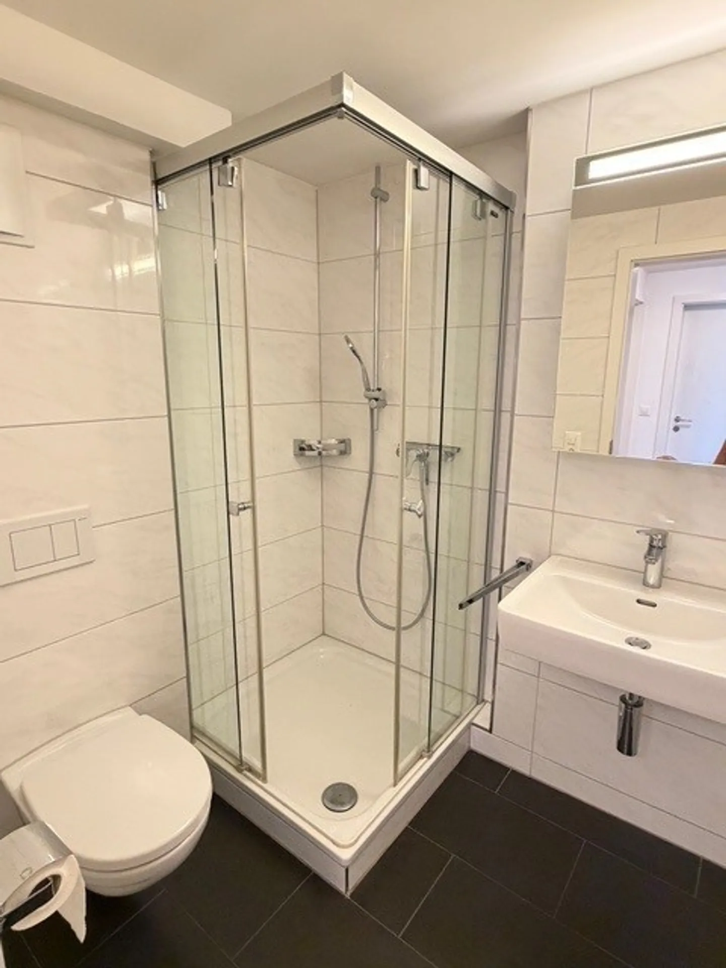 Appartamento affascinante di 4,5 stanze con vista lago - Foto 10 di 18