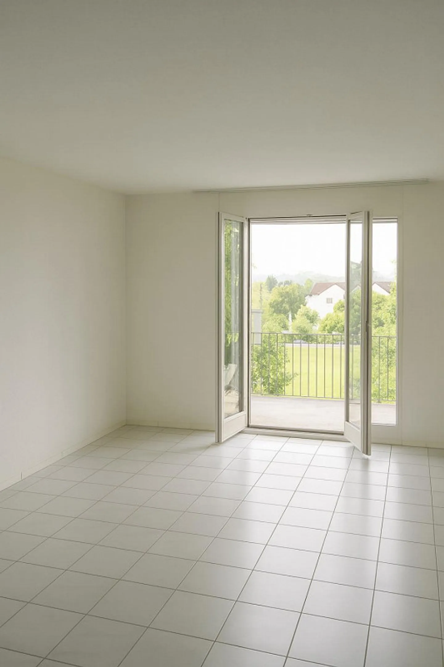 Appartement 4,5 pièces au 2ème étage dans un emplacement central - Photo 2 sur 9