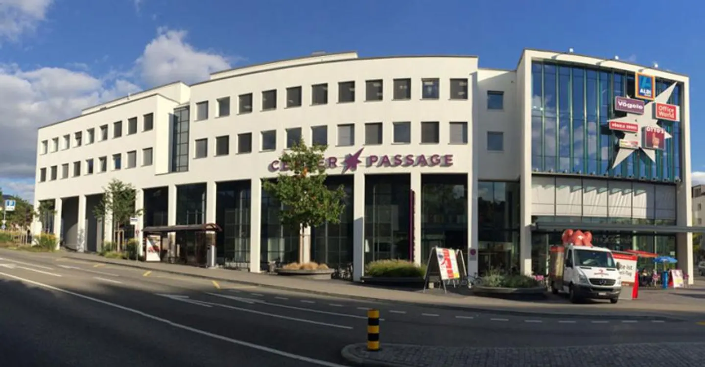 Central Office Space in Prime Location in Wettingen - Photo 1 of 3