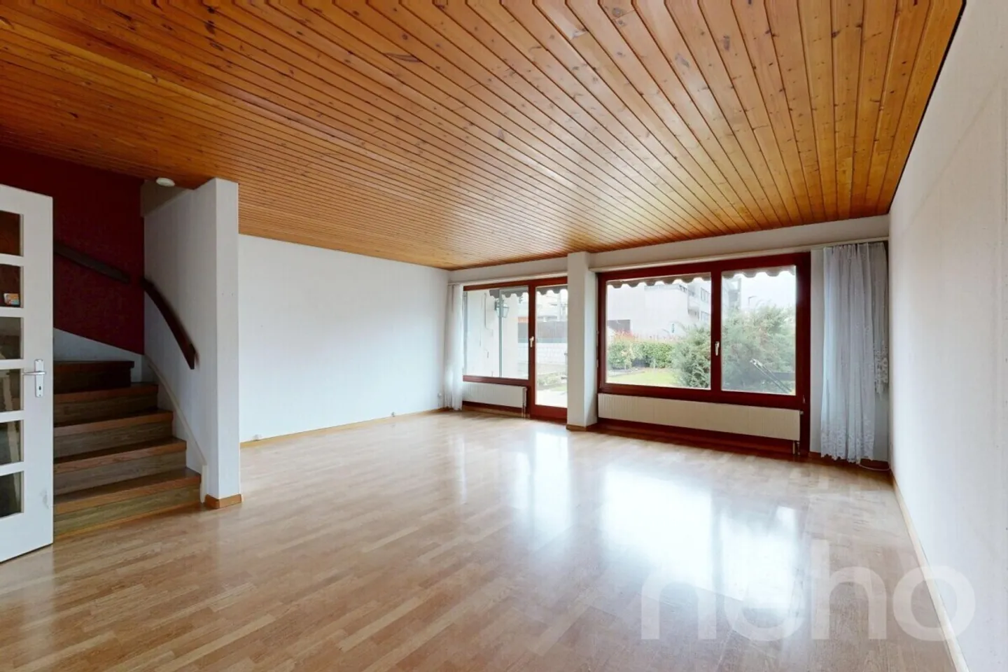 Maison de rangée d'angle avec beaucoup de potentiel dans un emplacement central à Ettingen - Photo 5 sur 9