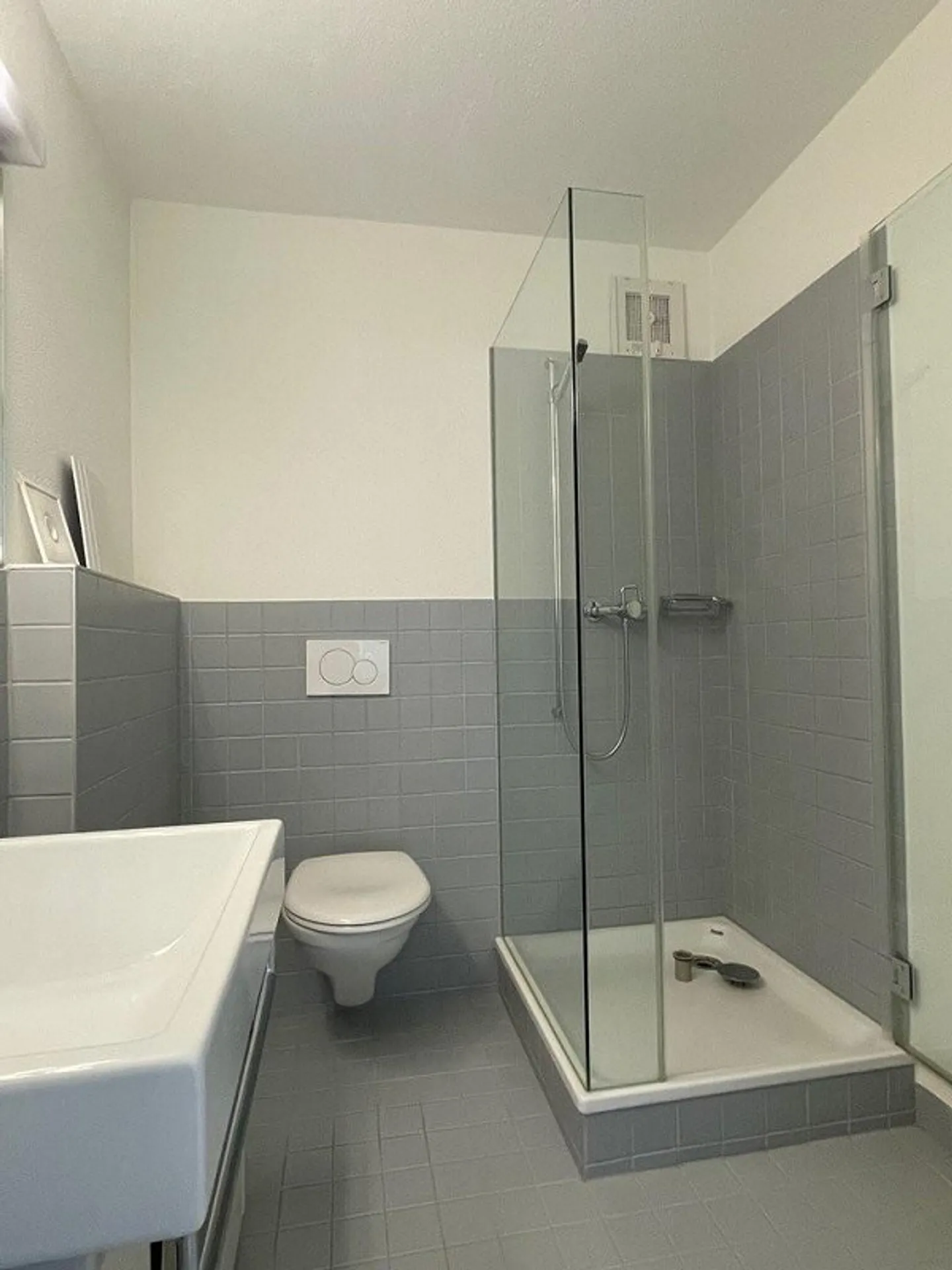 Appartamento centrale con 1 camera da letto in affitto - Foto 4 di 6