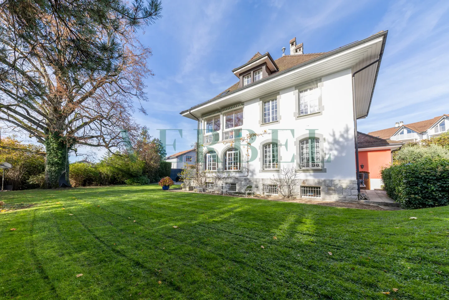 Die zeitlose Eleganz eines Lausanner Herrenhauses - Foto 3 von 17