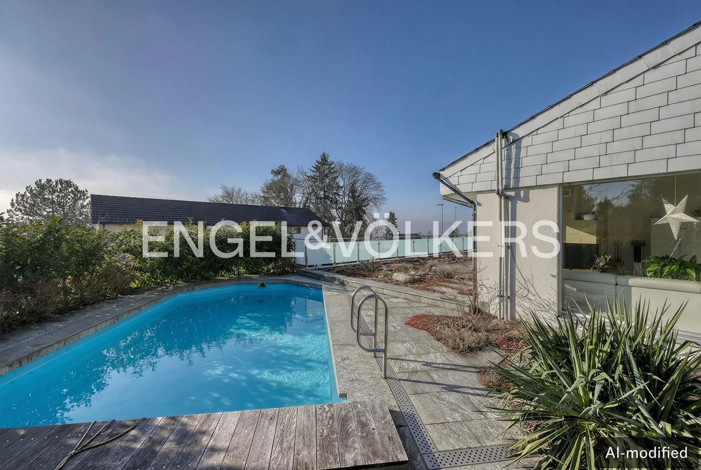 Single-family house in a preferred location with a wide view and perspective - Photo 6 of 7