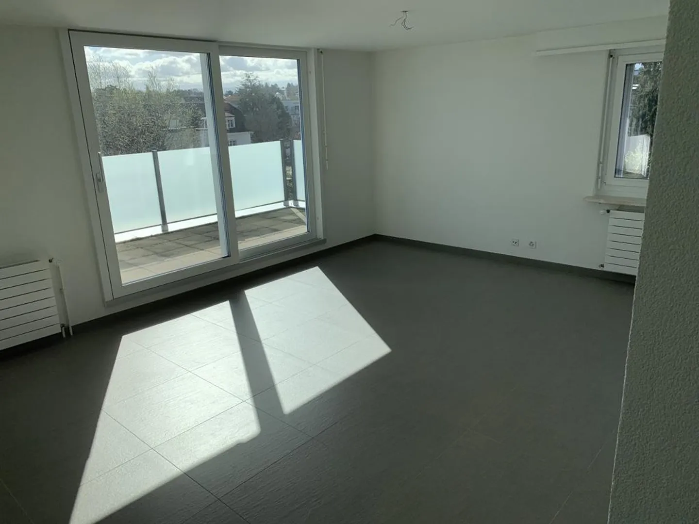 Schöne 2 Zimmer Dachwohnung - Foto 3 von 7