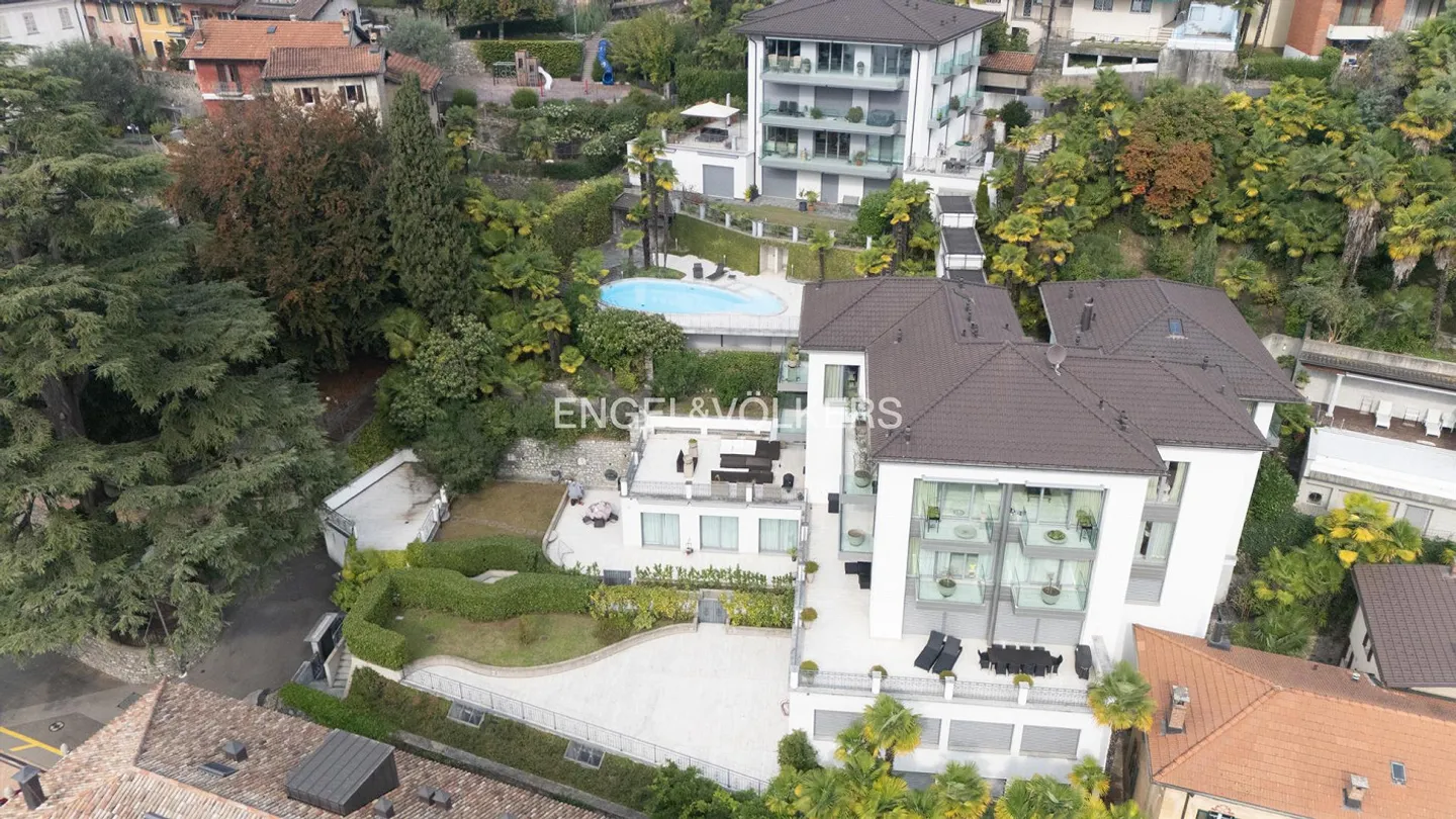 Prestigious apartment with 3.5 rooms on Via Cortivo in Castagnola - Photo 3 of 13