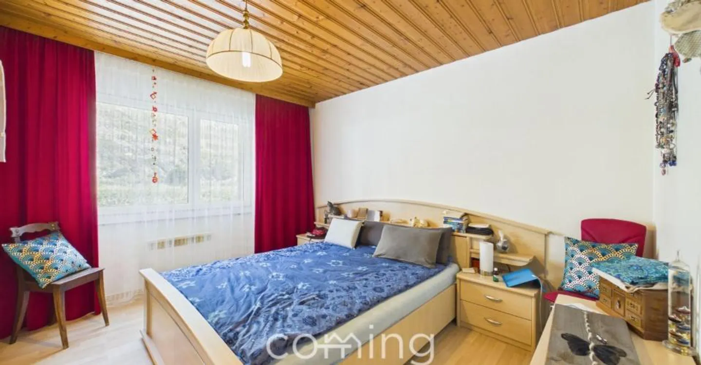 Spacious 5.5-room apartment with balcony in Brigerbad - Photo 8 of 12