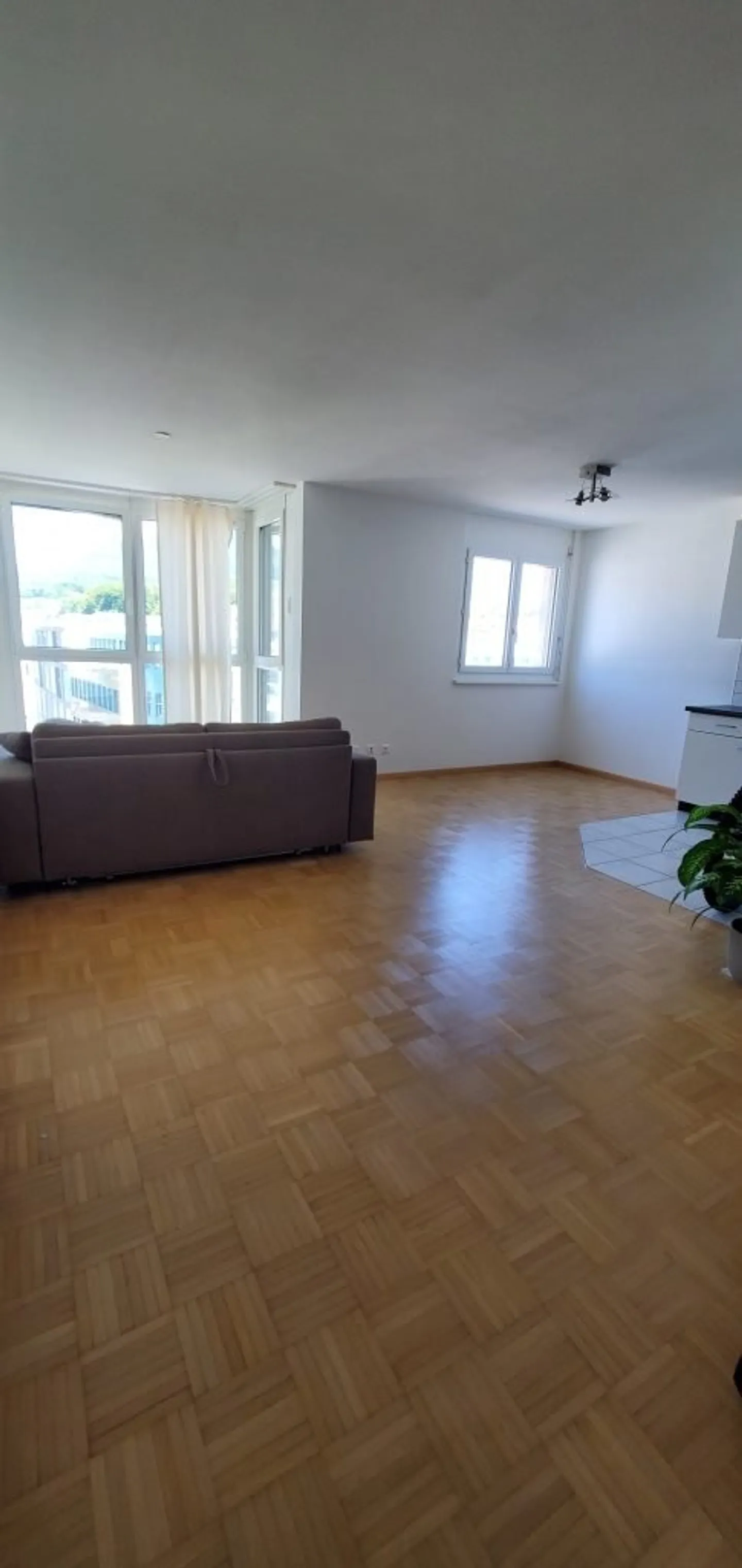 Charmant Appartement 1.5 pièces - Photo 2 sur 4