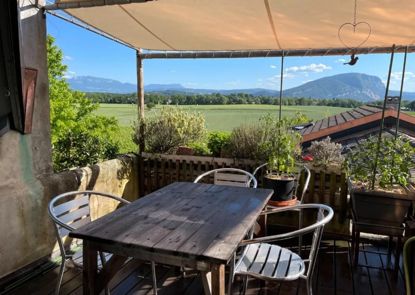 5-room apartment - Photo 1 of 7