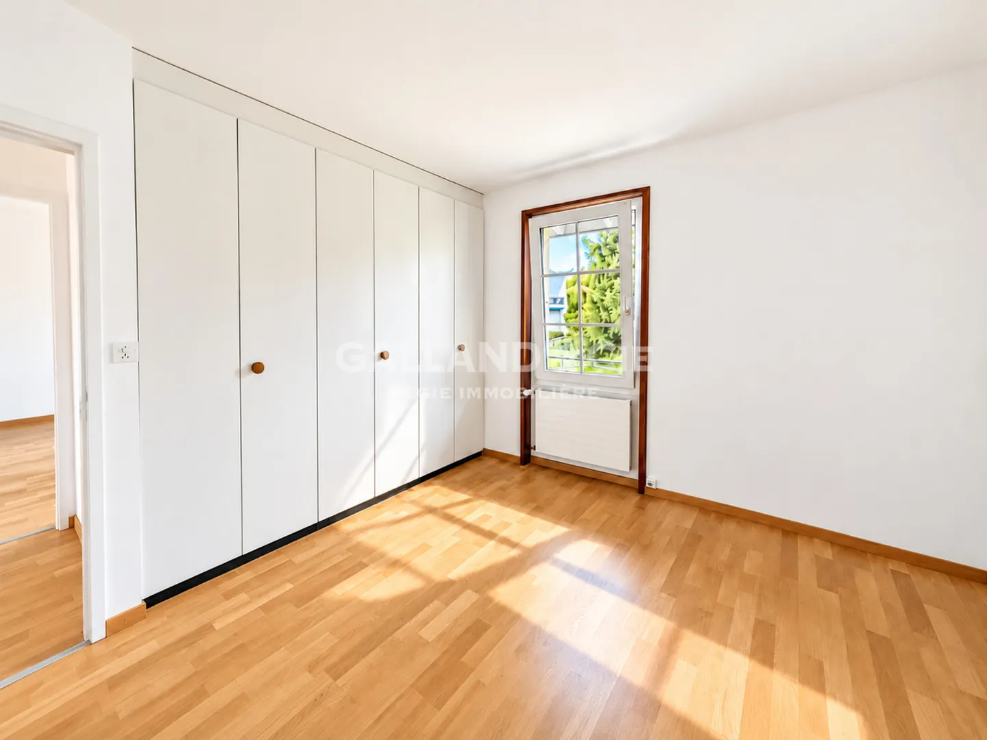 Appartement Charmant avec Vue sur le Lac - Photo 5 sur 5
