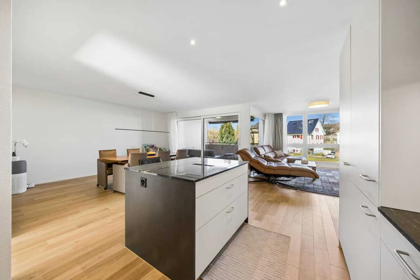 Appartement moderne de 4,5 pièces avec deux loggias à Romanshorn à vendre - Photo 5 sur 13