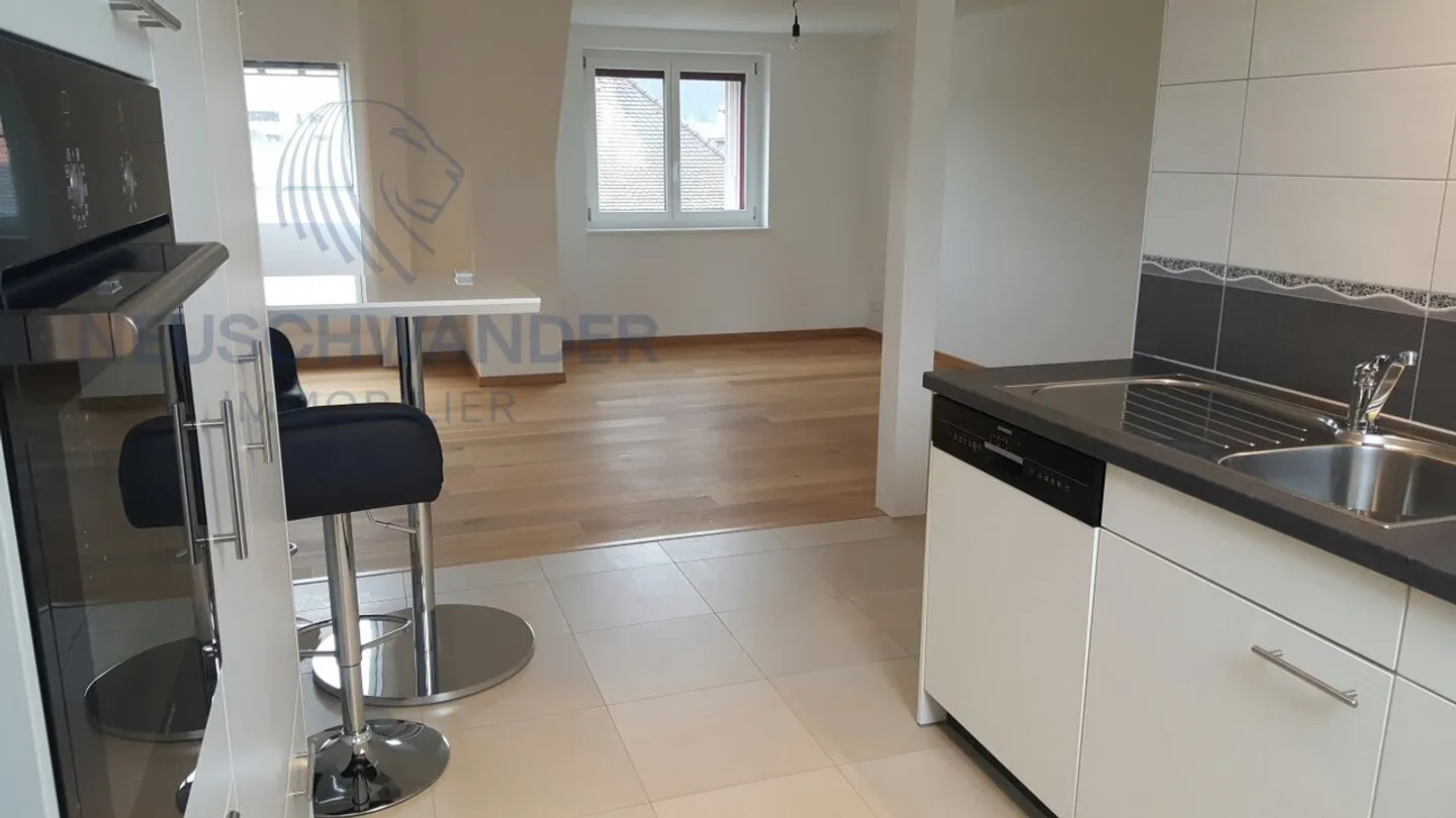 Appartamento in affitto - Foto 5 di 10
