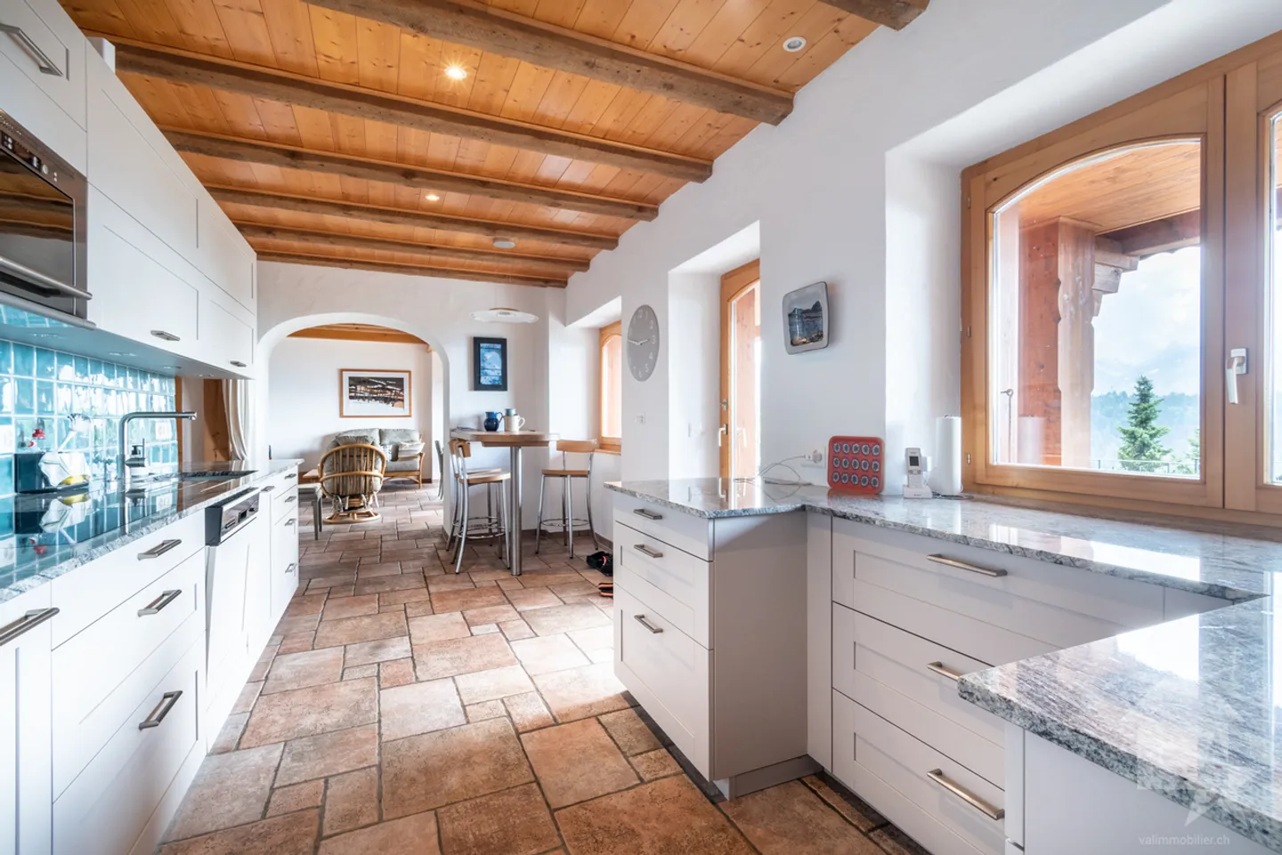 Villars, splendid chalet with panoramic view - Photo 10 of 11