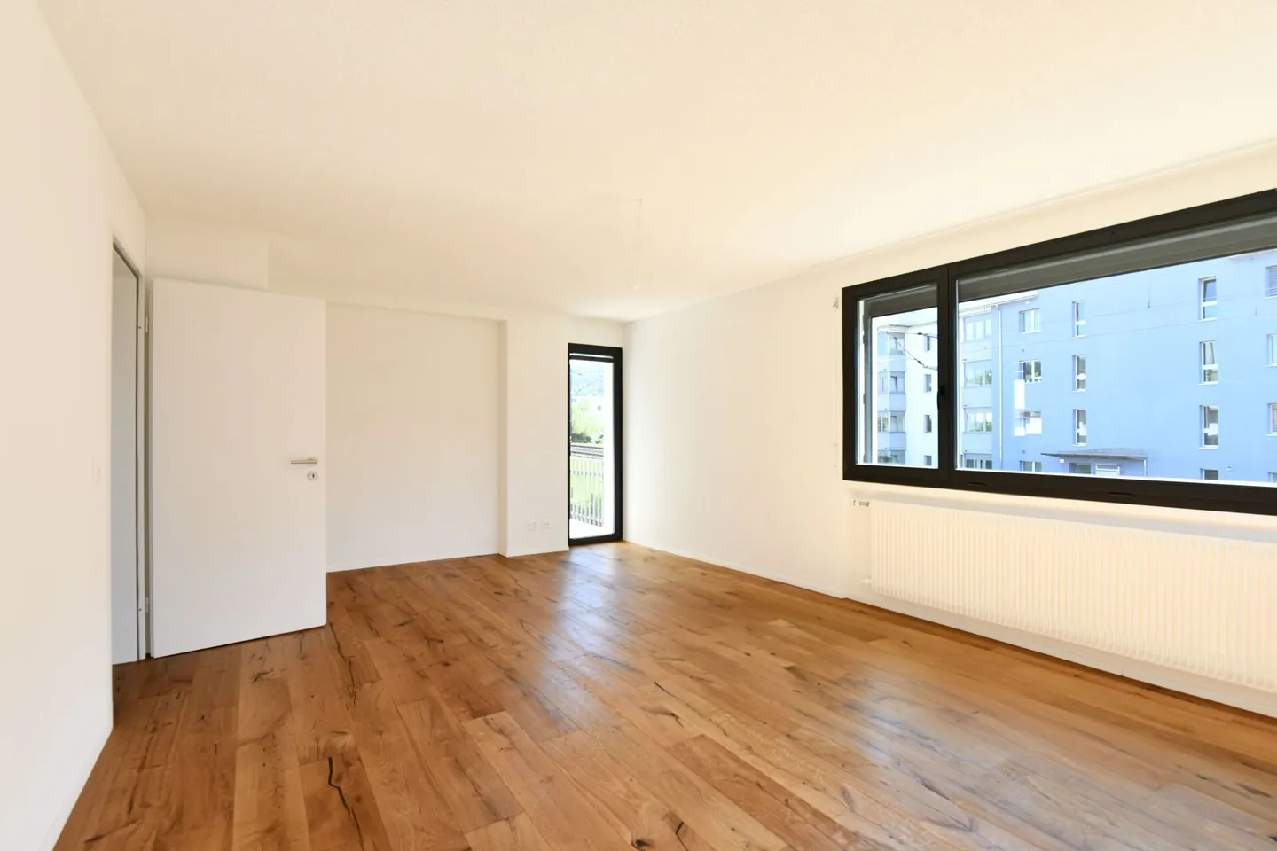 Central 5-Room Apartment in Baar - Photo 5 of 7