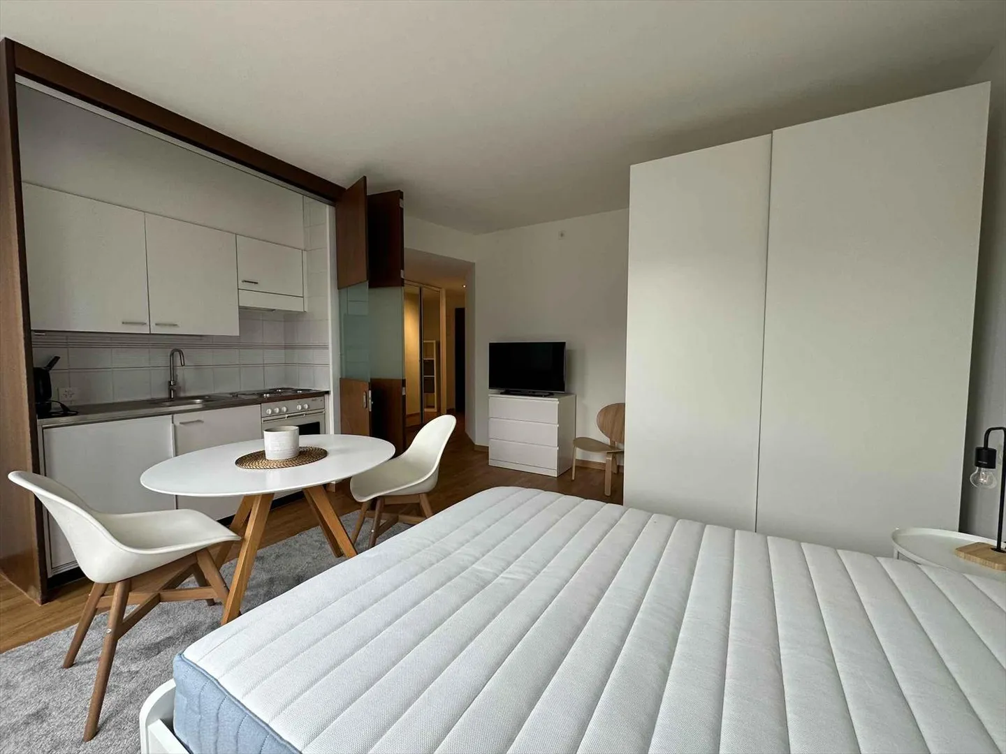 Appartamento arredato con 1 camera - Foto 4 di 7