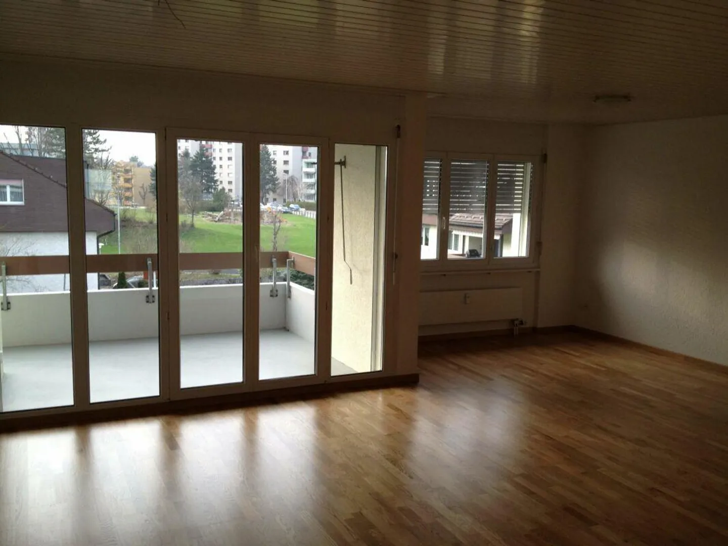 Appartement calme et ensoleillé dans la verdure - Photo 4 sur 9