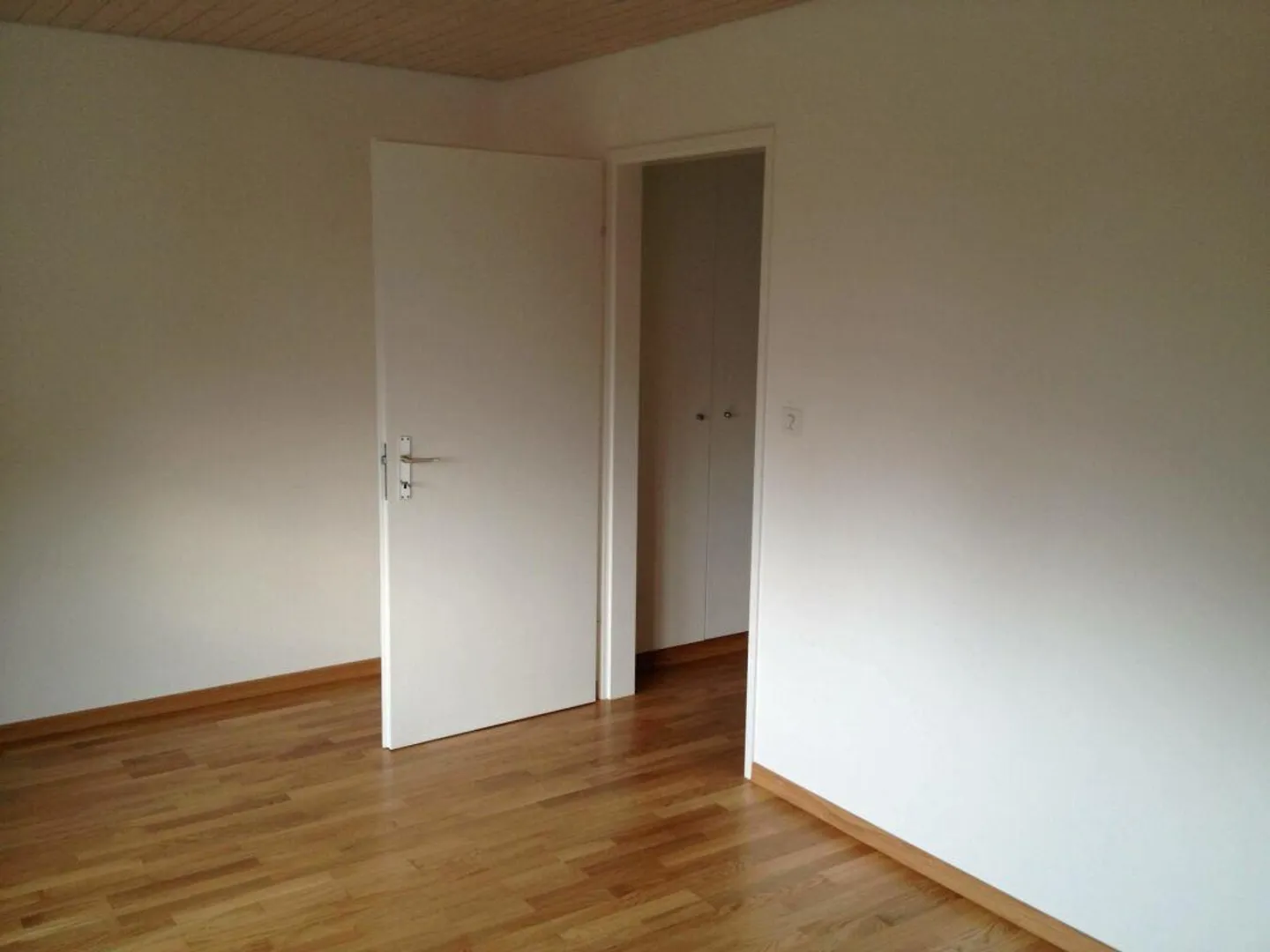 Appartement calme et ensoleillé dans la verdure - Photo 5 sur 9