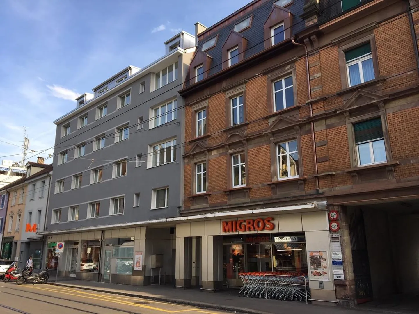Bella appartamento singolo nel tranquillo quartiere di Iselin - Foto 1 di 4