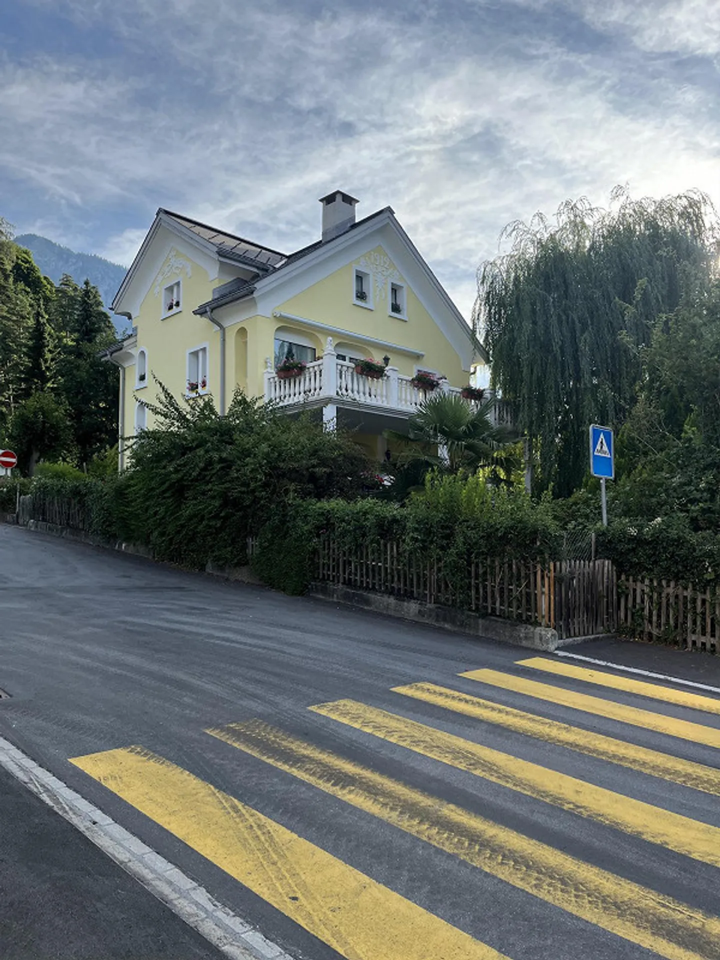Renoviertes Einfamilienhaus - Foto 1 von 4
