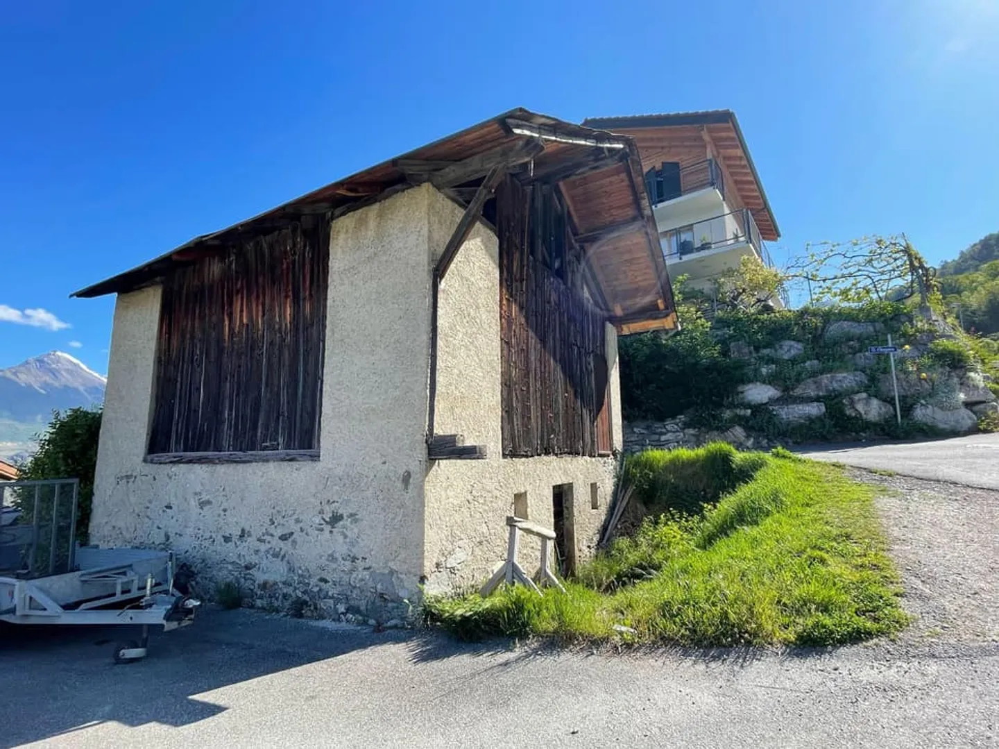 Affascinante Fienile con Vista Alpina - Foto 2 di 12