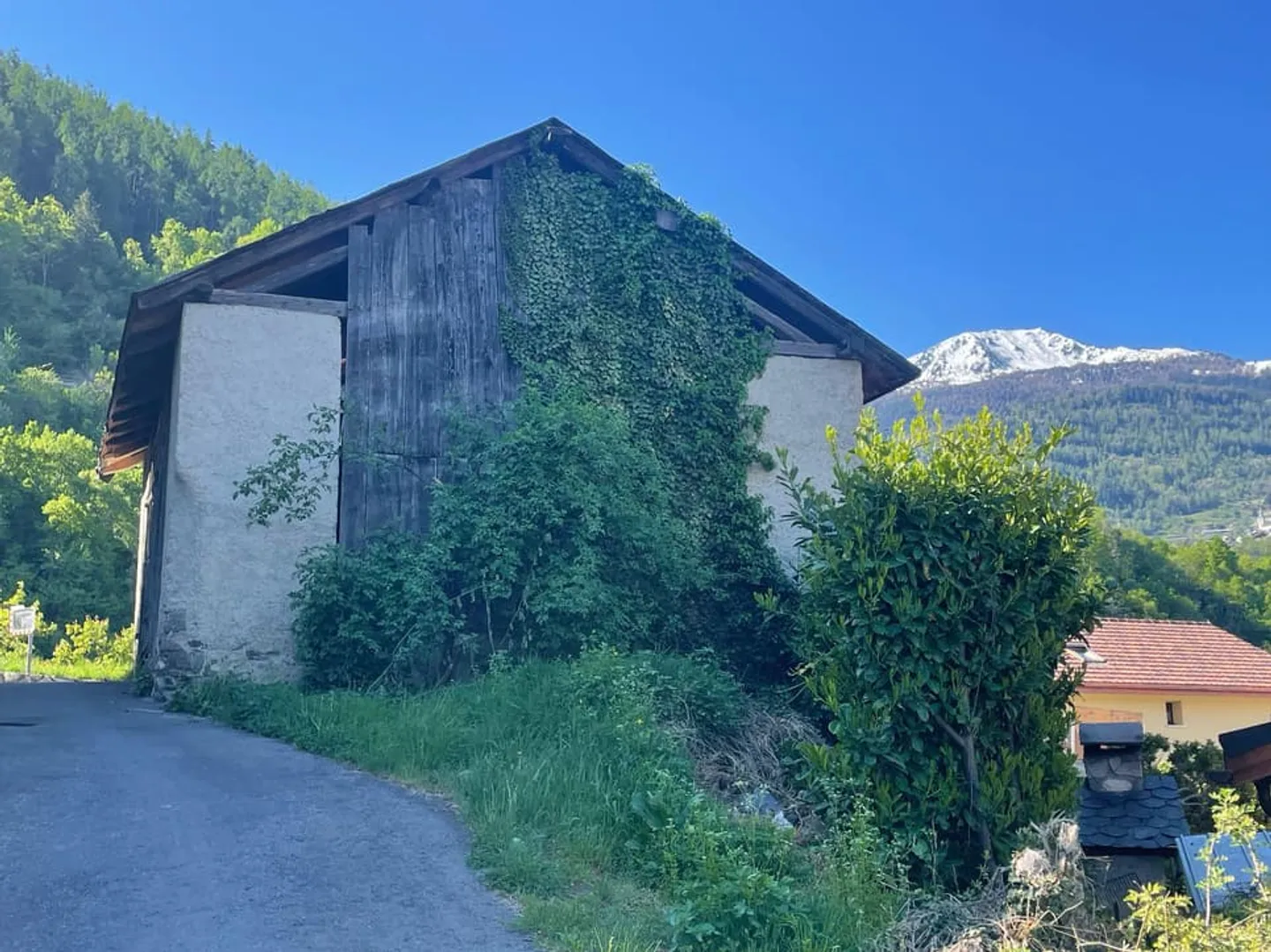 Affascinante Fienile con Vista Alpina - Foto 4 di 12