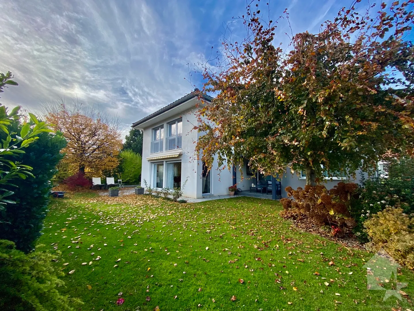 Magnifica villa moderna di 6,5 stanze! - Foto 34 di 35