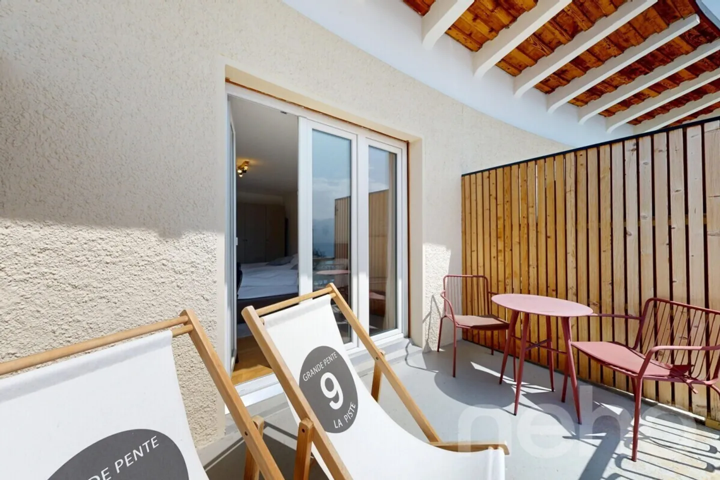 Stunning renovated studio in Crans-Montana - Photo 8 of 12