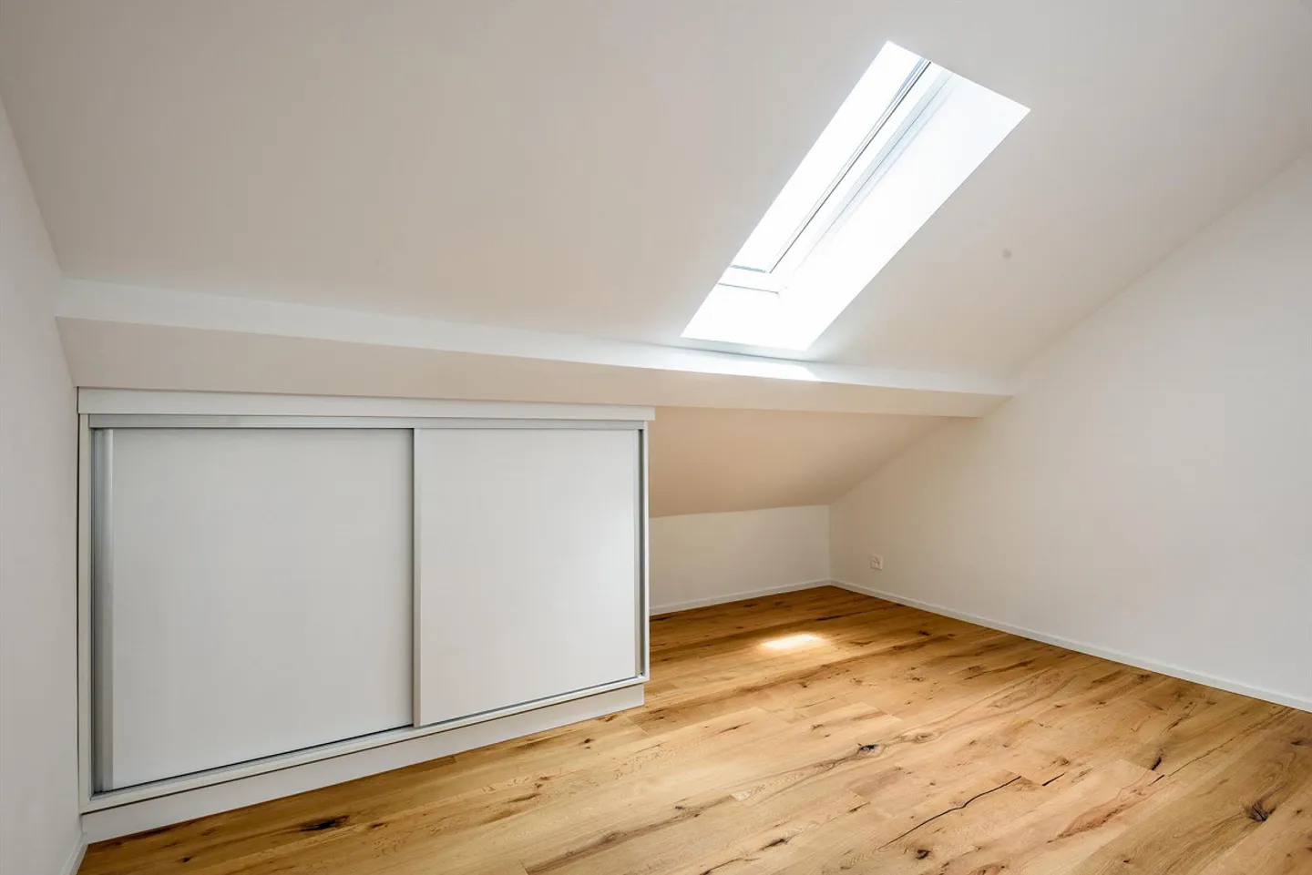 Top modern 3.5 room apartment in a quiet location! - Photo 4 of 7