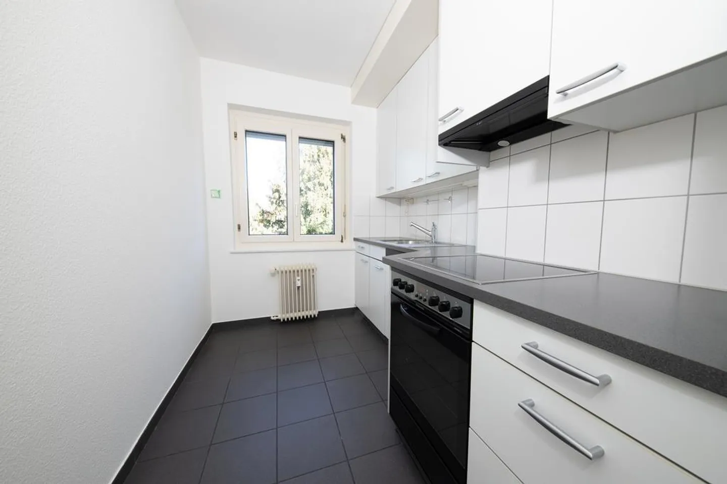 Charmante Wohnung in Grüner Umgebung - Foto 2 von 8