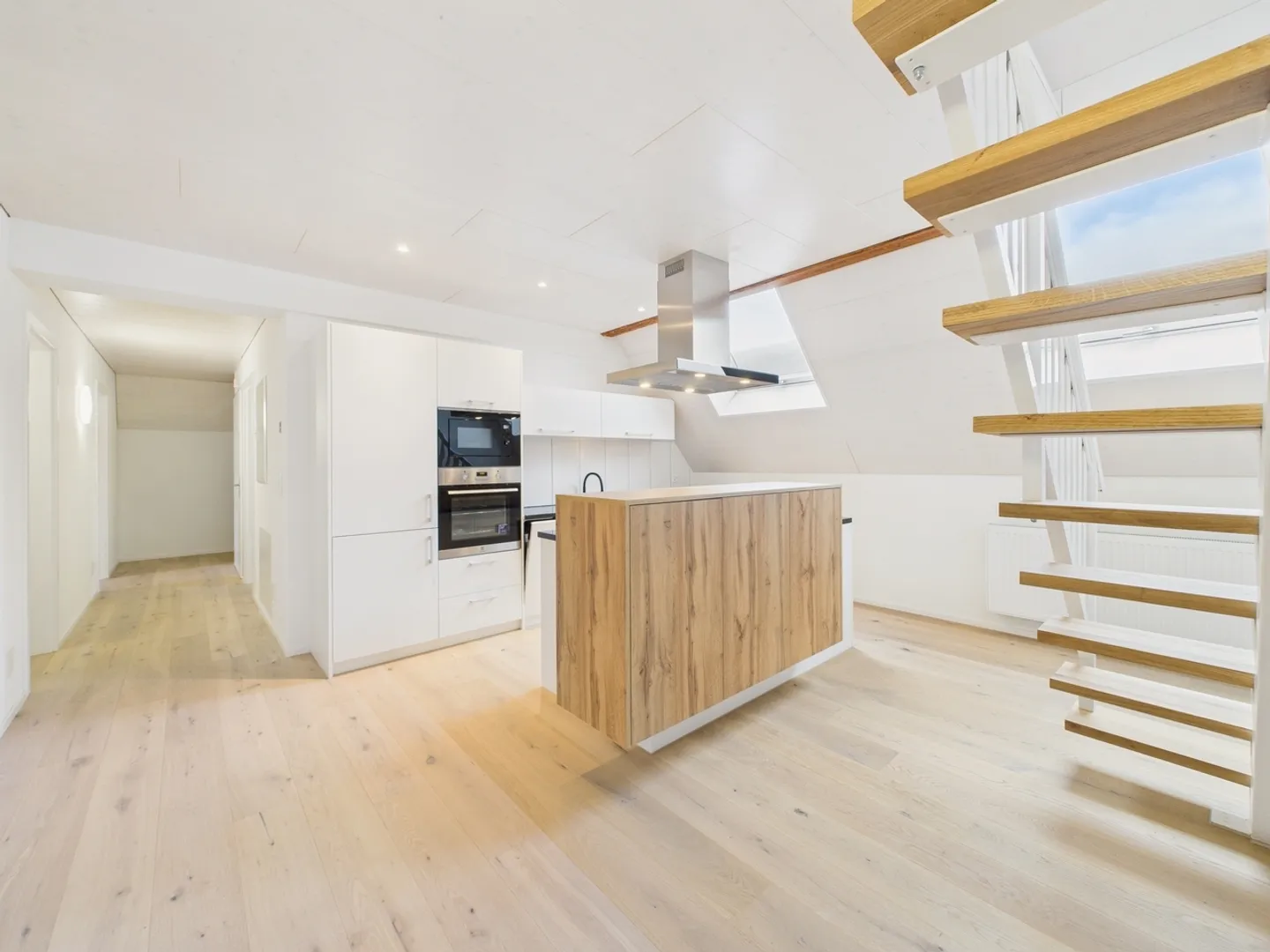 Esclusivo appartamento duplex di 6,5 stanze a Bettlach - Prima occupazione dopo ristrutturazione - Foto 4 di 13