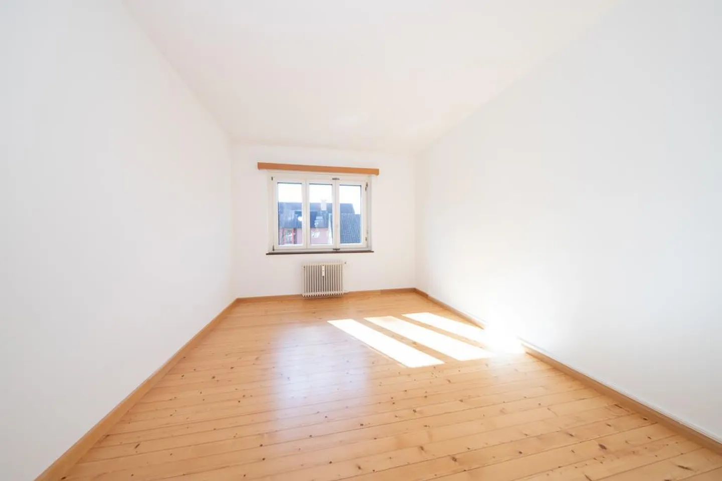 Charmante Wohnung in Grüner Umgebung - Foto 6 von 8