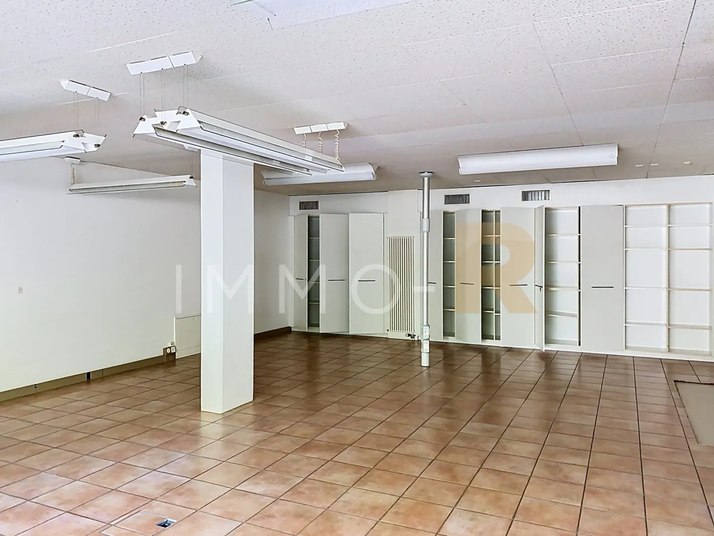 Spazio commerciale nel cuore di Payerne - Foto 3 di 6