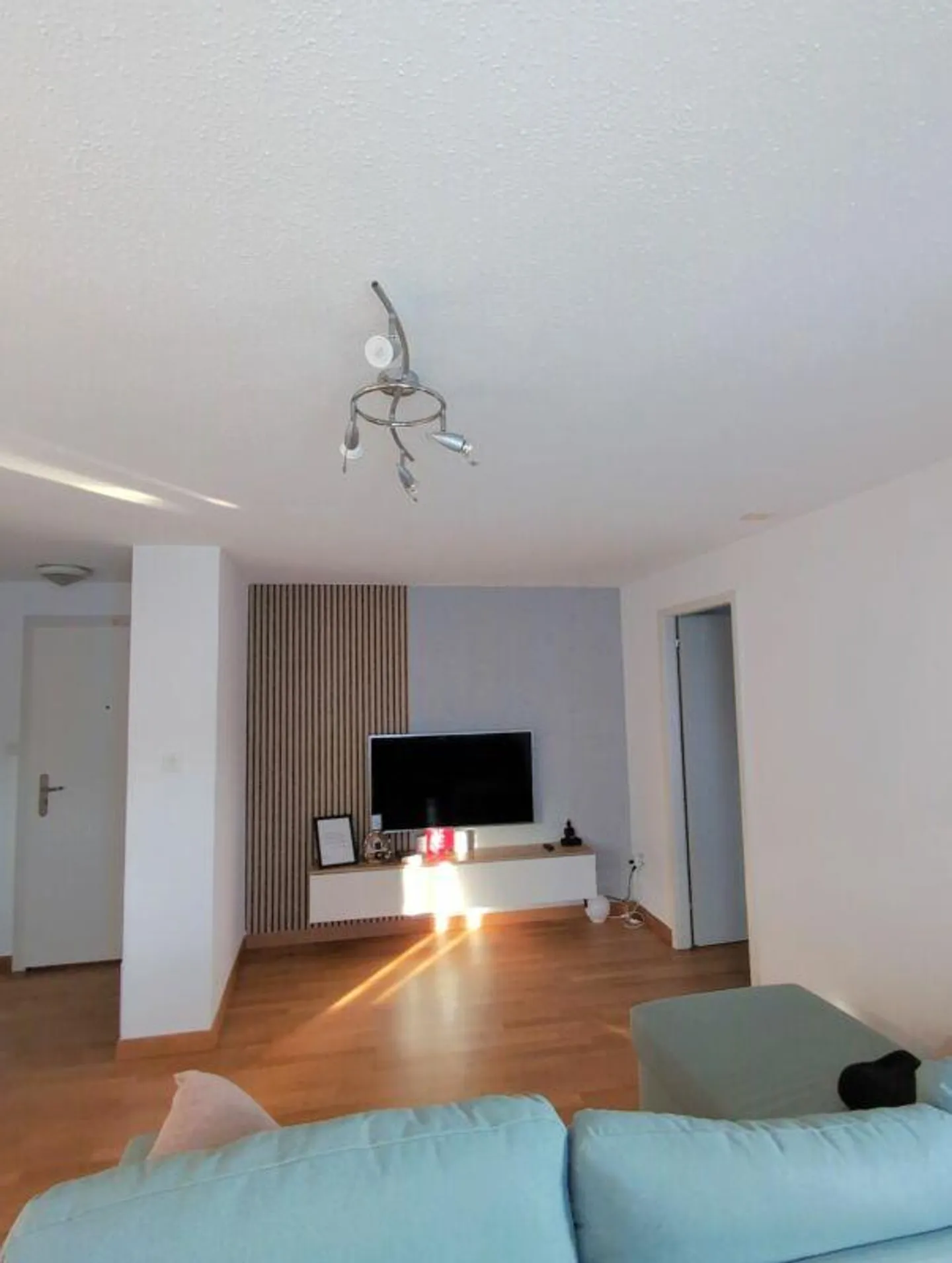 Charming 2-room apartment with balcony in Sirnach - Photo 3 of 7