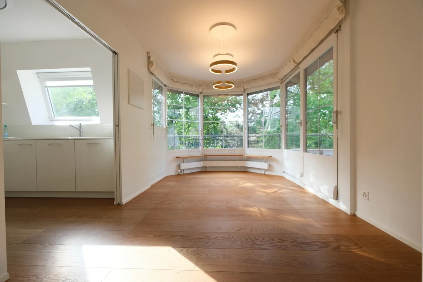 Stilvolles Duplex-Penthouse in Basel - Foto 3 von 13