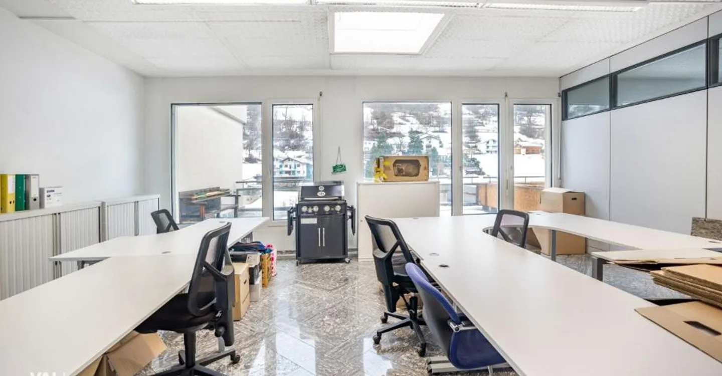 Spazio ufficio moderno a Eyholz - facilmente accessibile e idealmente situato - Foto 4 di 12